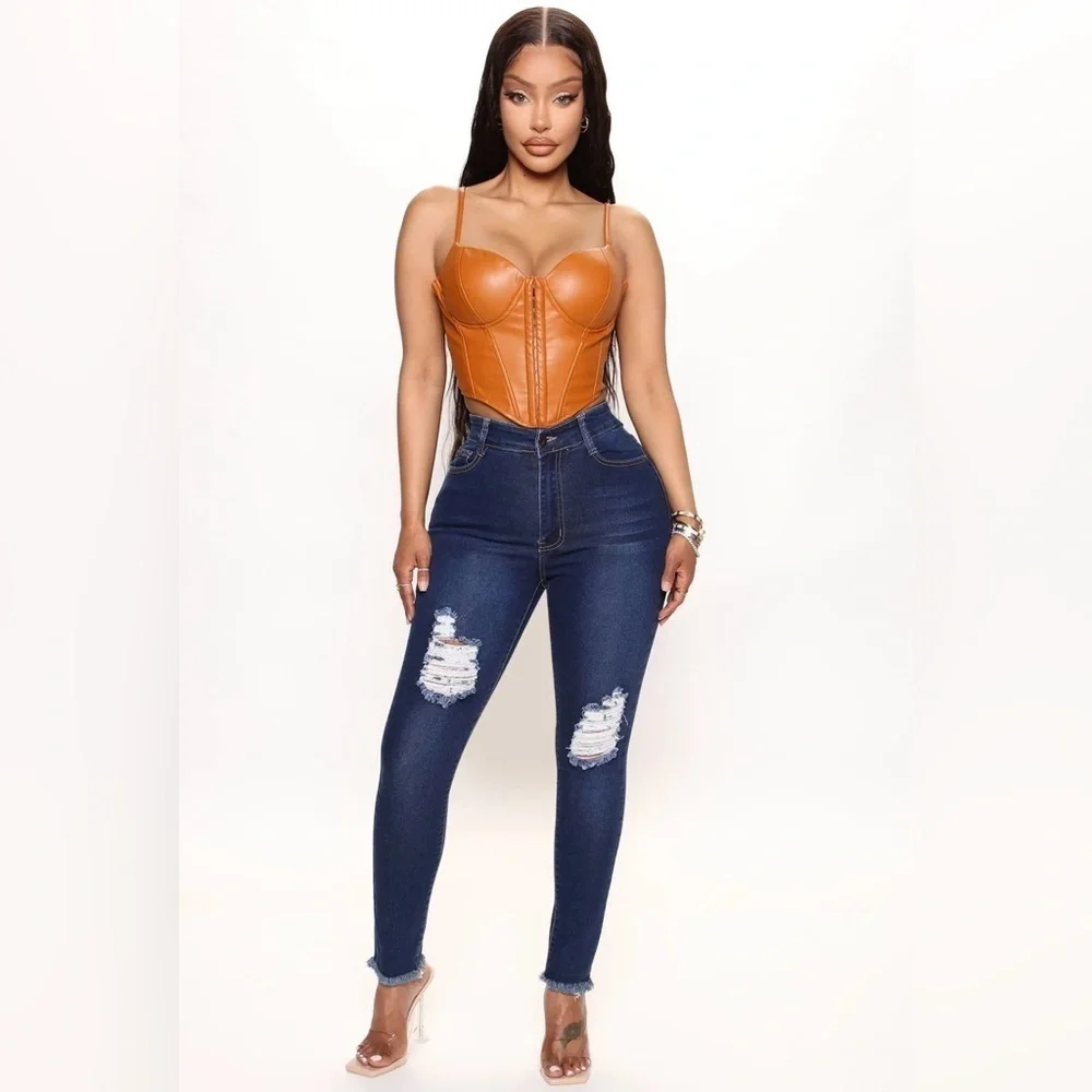 Fashion Nova Distressed Jeans - Dark Wash